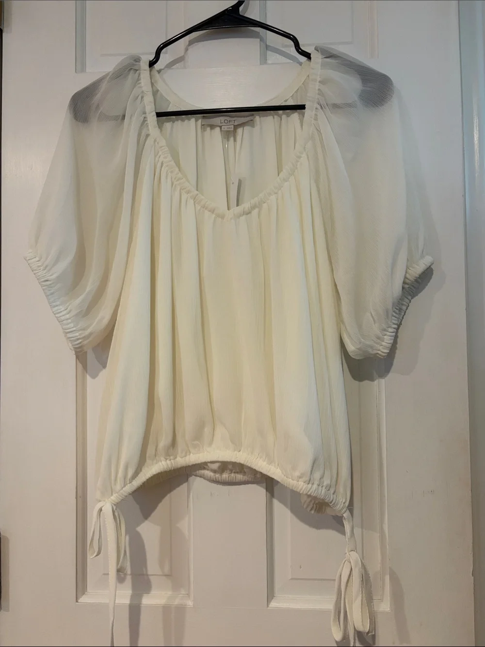 LOFT Cream Sheer Peasant Blouse Puff Sleeve Tie Hem Size Small NWT